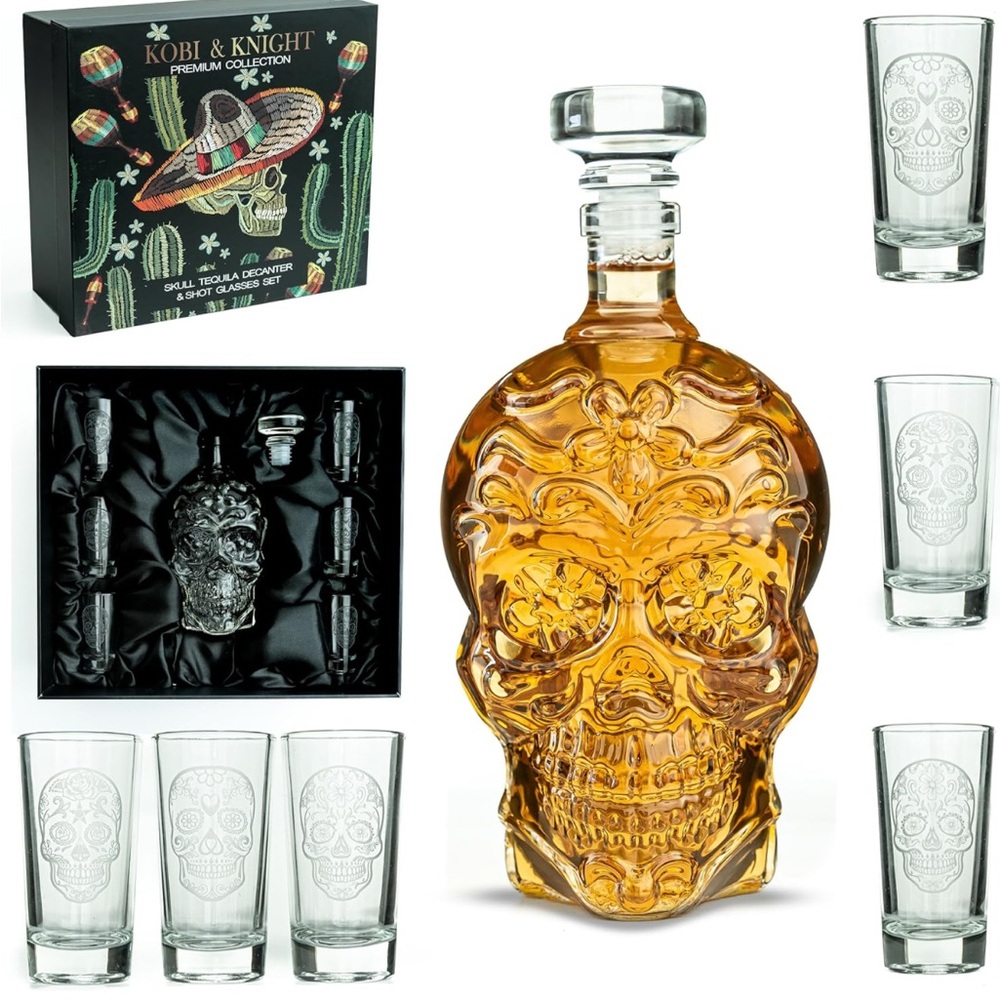 Crystal Skull Clear Glass Decanter Set